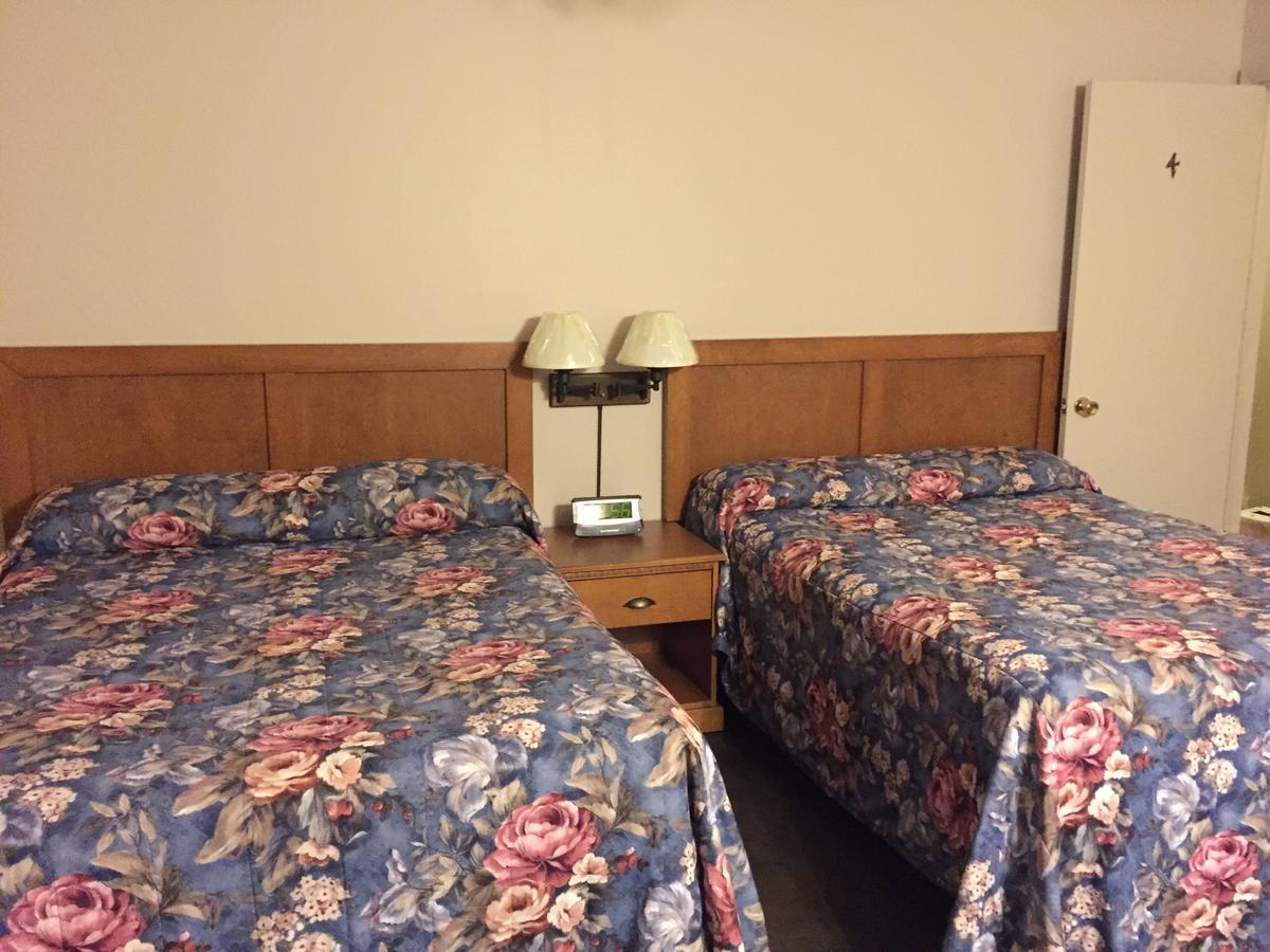 Hotel Motel Arnold Woburn Екстериор снимка